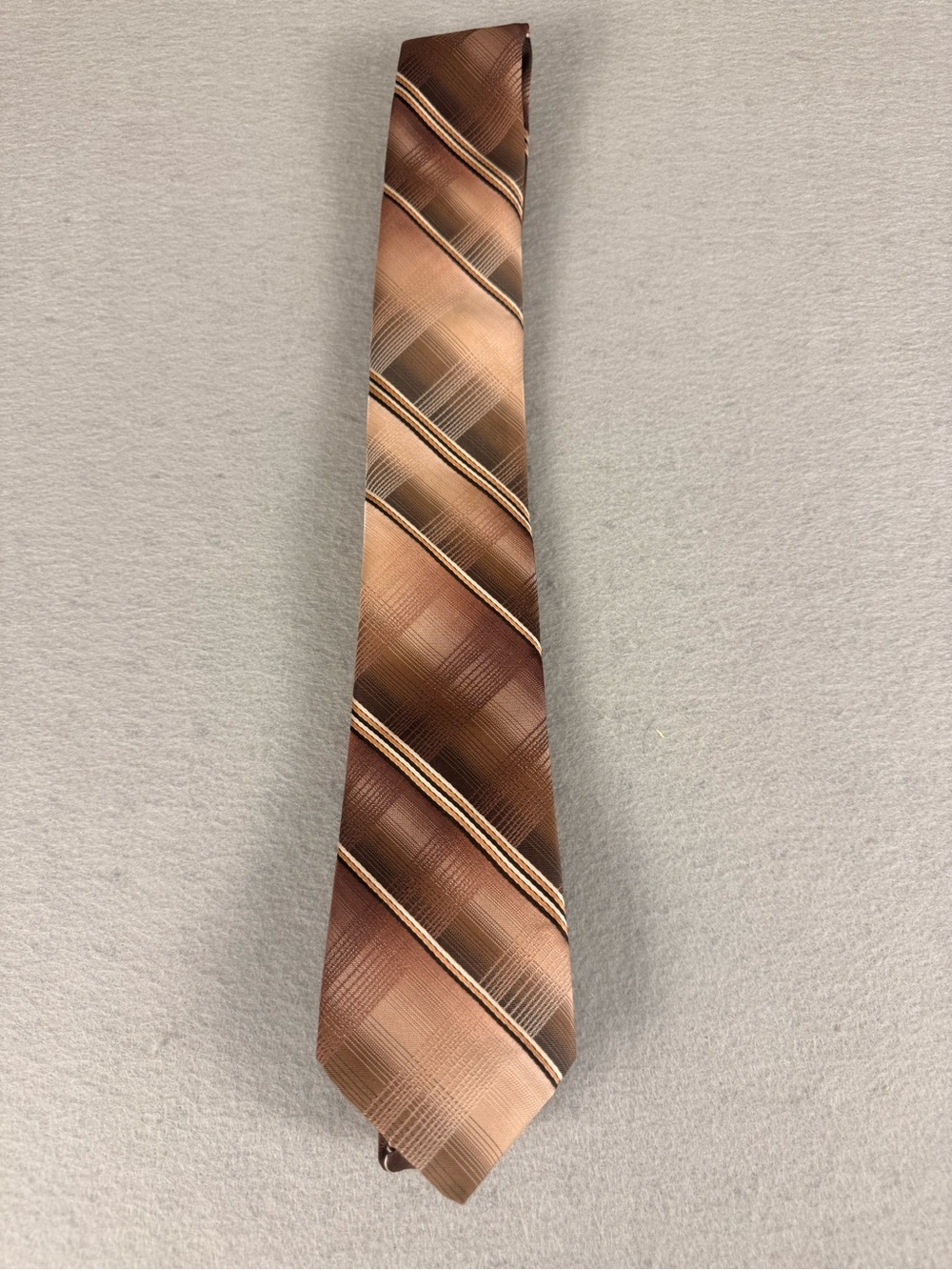 Men’s Brown/Tan Plaid Tie